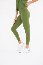 Load image into Gallery viewer, Ultra Form Fit High- Waist Legging - Green
