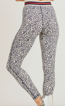 Load image into Gallery viewer, Mono B Snow Leopard Leggings
