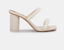 Load image into Gallery viewer, Dolce Vita Noel Sandals
