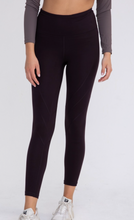Load image into Gallery viewer, Mono B Venice Leggings In Chocolate
